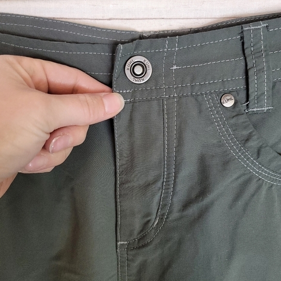 KUHL BANDITA CONVERTIBLE PANTS IN GREEN, SZ 6 - Picture 3 of 13